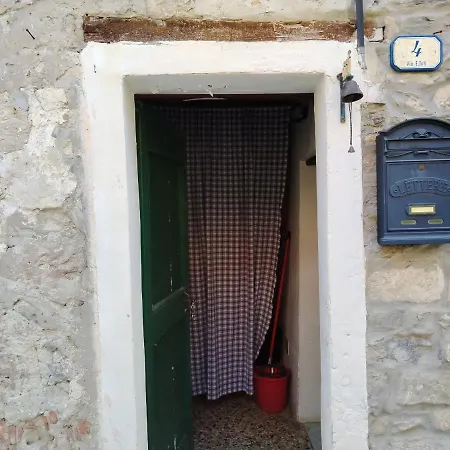 Un Tuffo Vintage Tra Mare_monti Apartmán *